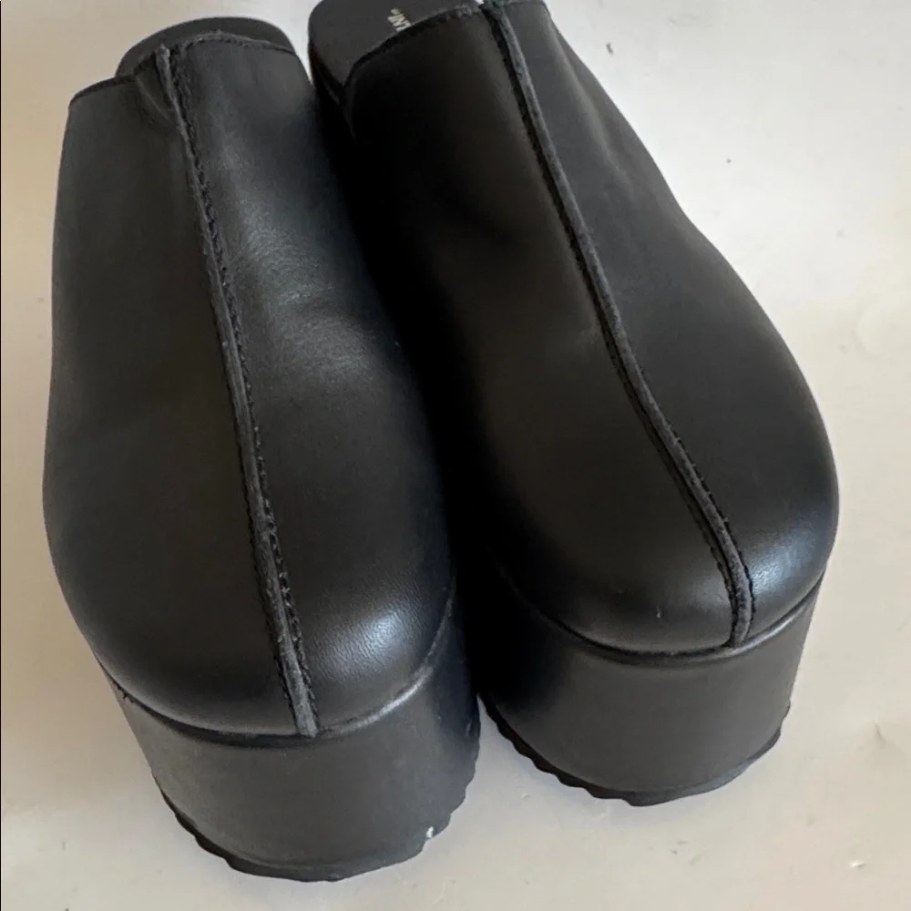 Intentionally Blank Black Kim Flatform Heel Chunky Platform Mules size 39 EU